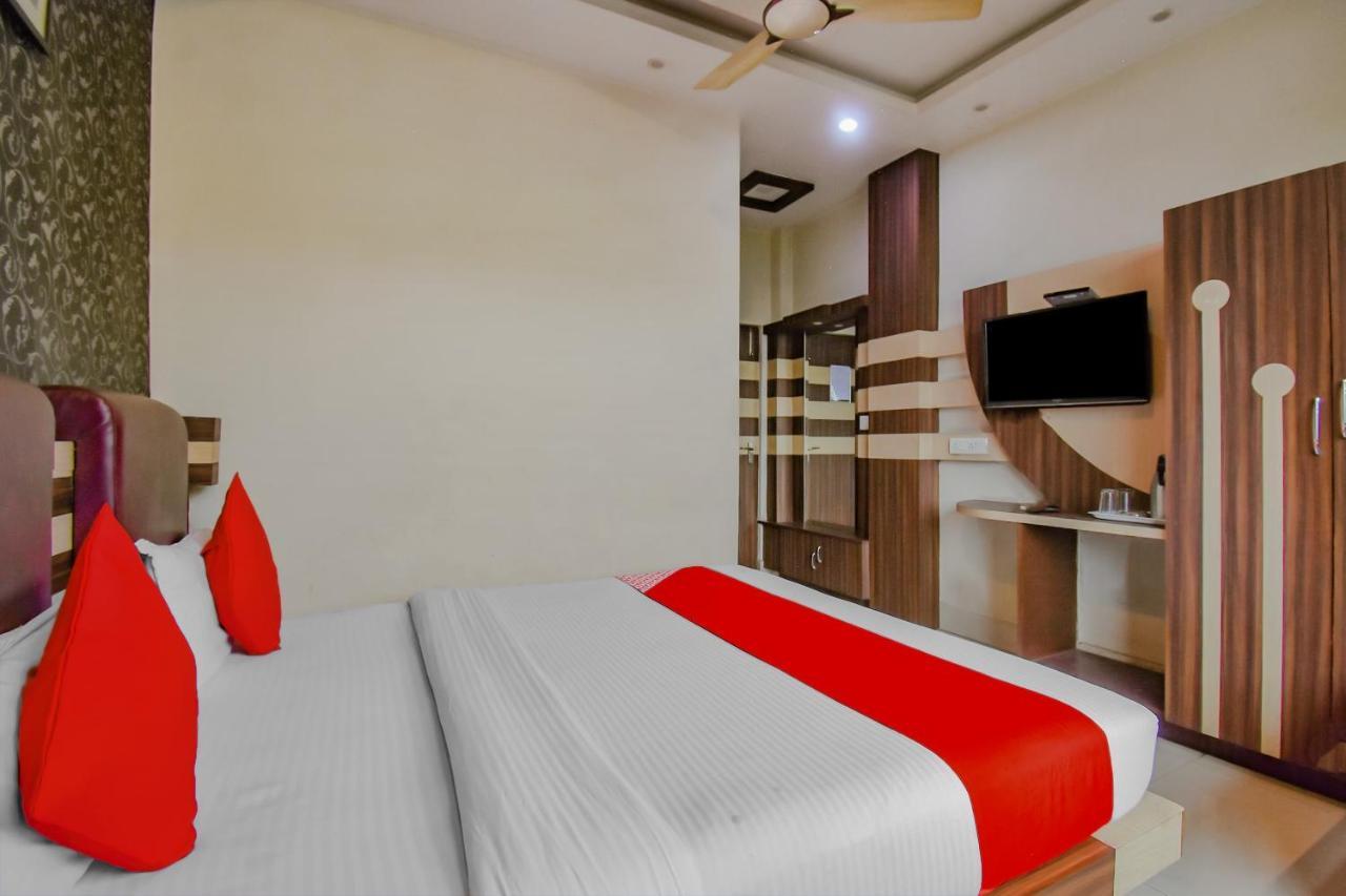Oyo 1851 Hotel Sefali Deluxe Kalkata Exteriér fotografie