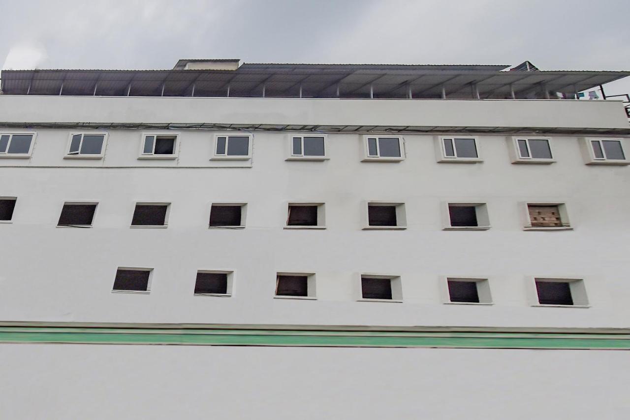 Oyo 1851 Hotel Sefali Deluxe Kalkata Exteriér fotografie